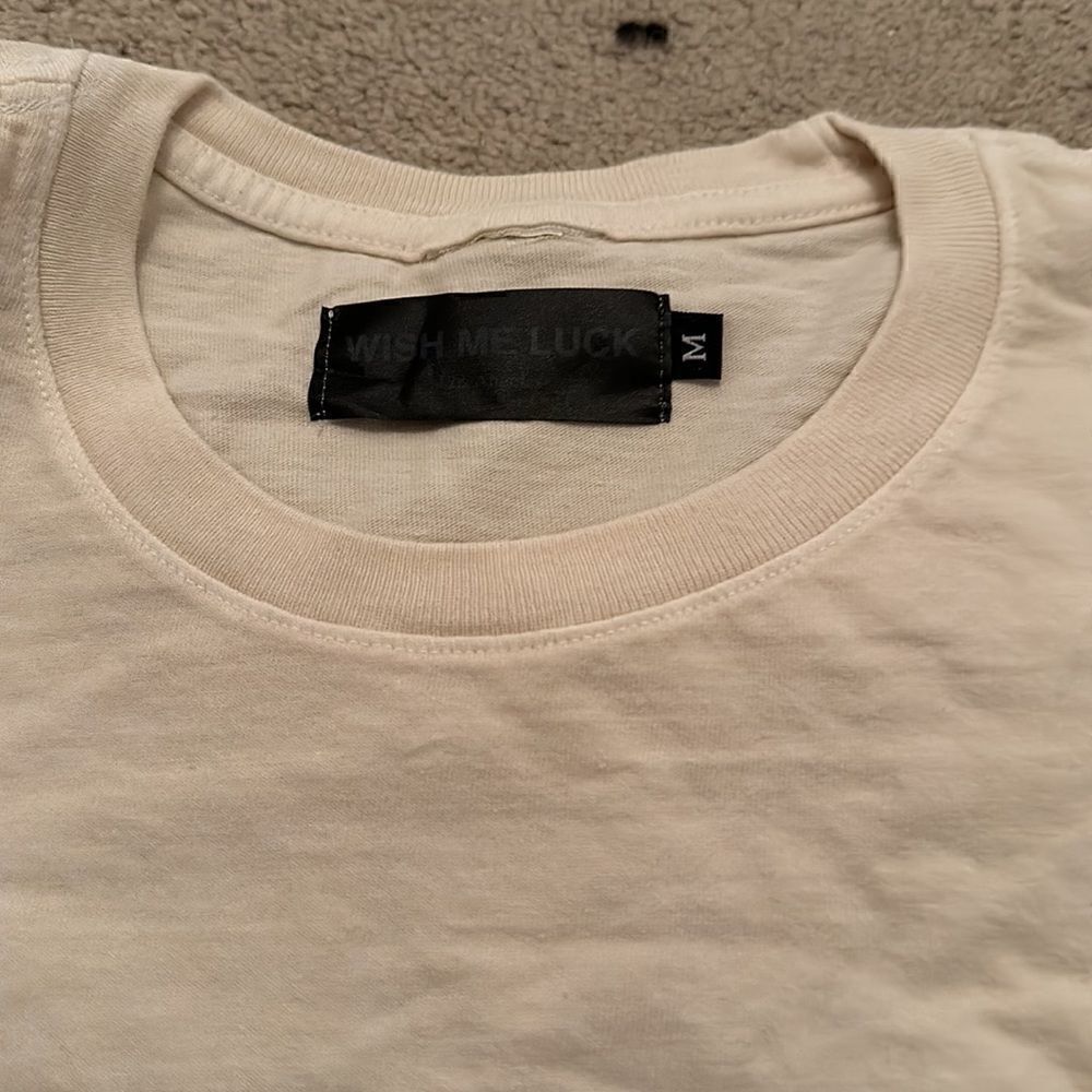 Nwtwishme Luckteemedium — image 2 of 4